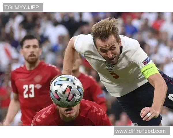 莱比锡红牛与赫根激战正酣双方争夺胜利的精彩瞬间回顾