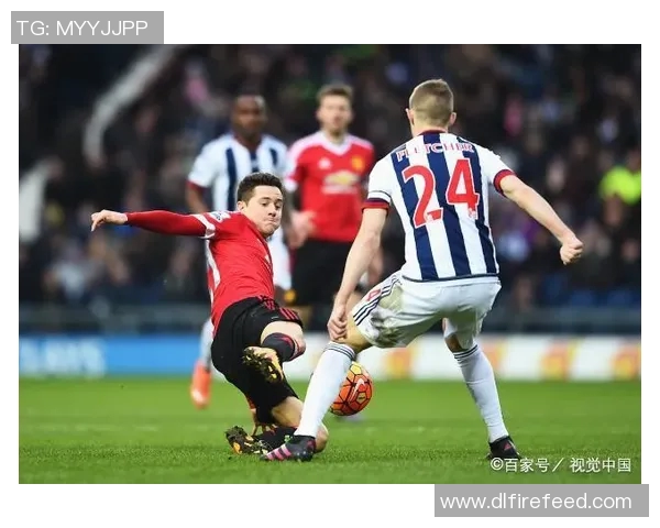 西布朗维奇主场迎战曼联双方争夺英超宝贵积分之战