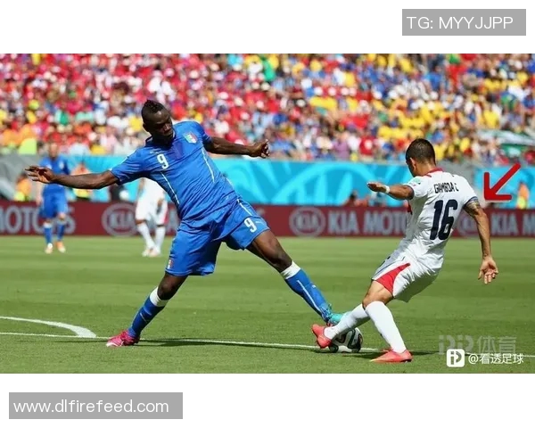 西班牙与伊朗上半场精彩对决回顾与分析