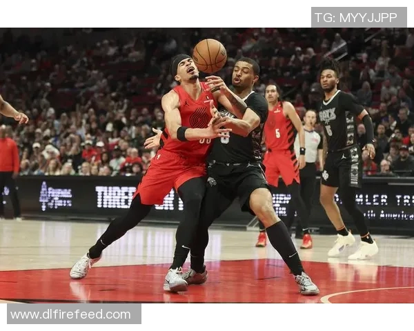 2016年12月24日马刺与开拓者的激烈对决回顾与精彩瞬间分析