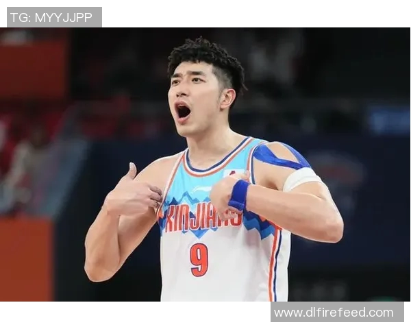 吴冠希带领球队勇闯赛季新高峰展现篮球魅力与团队精神 吴冠希带领球队勇闯赛季新高峰展现篮球魅力与团队精神