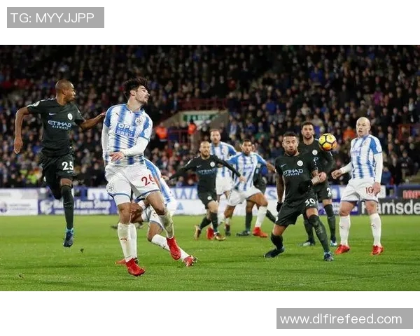 威科姆与哈德斯菲尔德精彩对决比分揭晓赛季走势分析