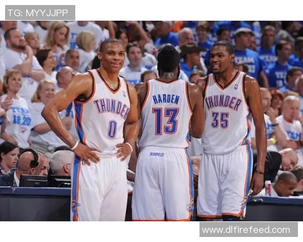 湖人对决雷霆三少的精彩较量与未来展望分析