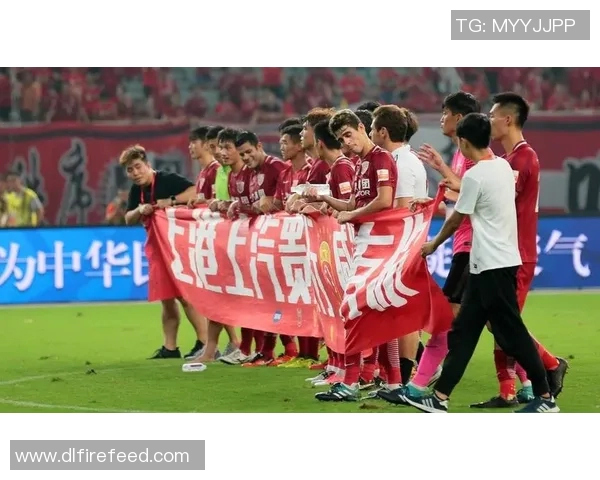 上港与智诚首发阵容揭晓期待精彩对决与战术较量