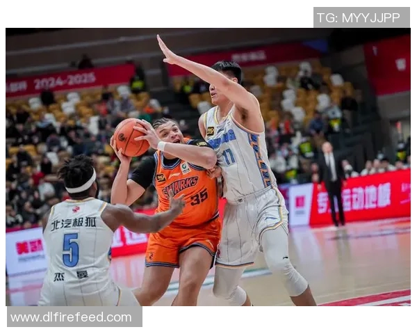 广厦与上海篮球对决精彩直播全程回顾与分析