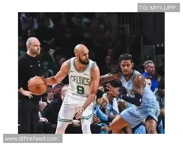 网队与凯尔特人激战正酣谁能在季后赛中笑到最后