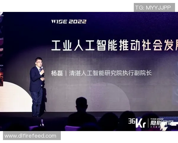 深度对话杨磊畅谈英雄联盟背后的故事与人生哲学